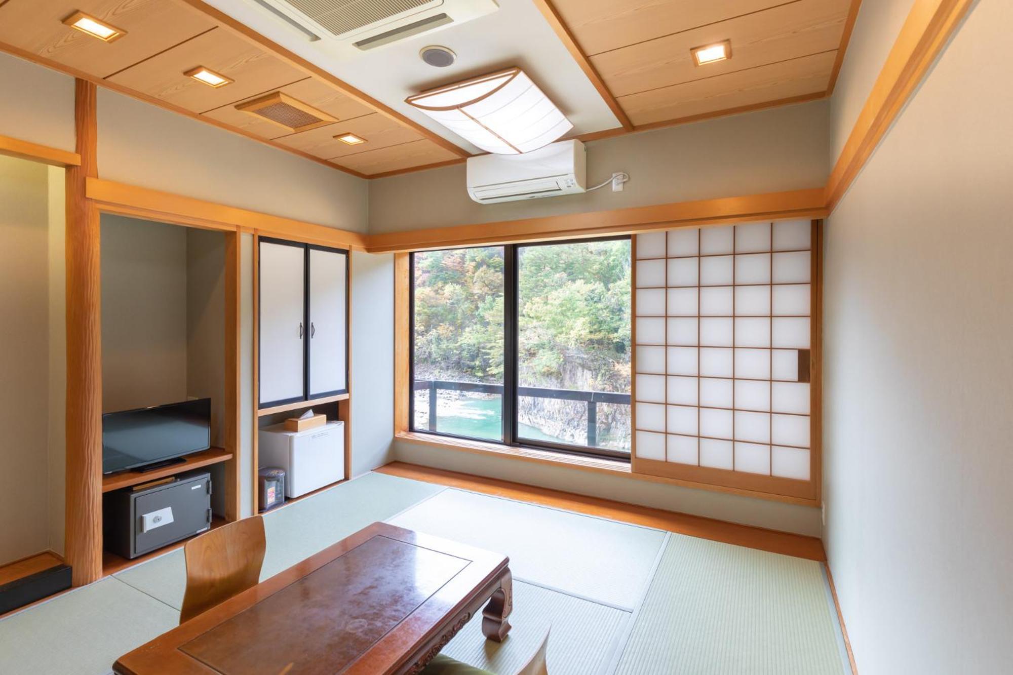 天然温泉白川郷の湯 Hotel Shirakawa  Eksteriør billede